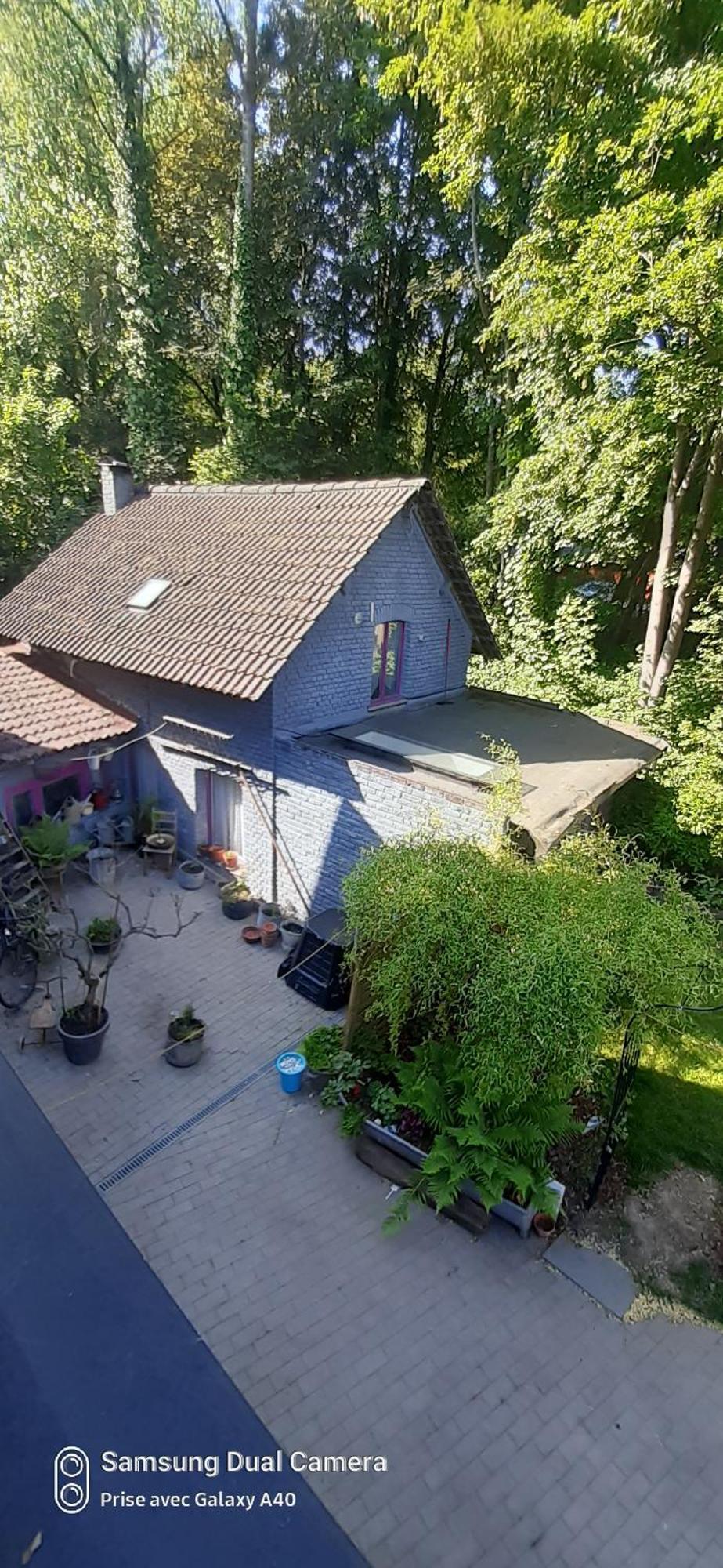 La P'Tite Maison 샤를루아 외부 사진